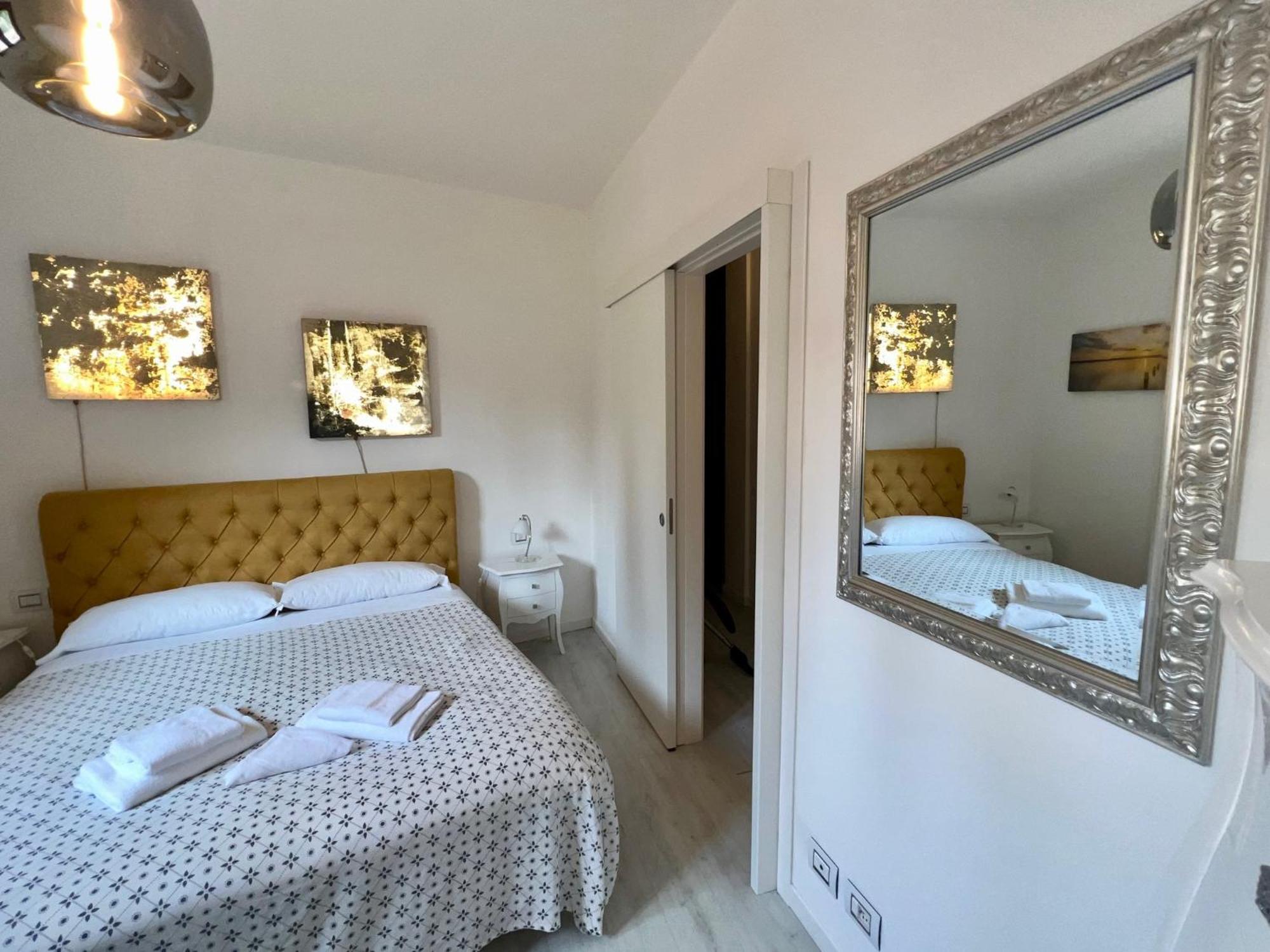 Appartamento Al Castello Padenghe sul Garda Exterior foto